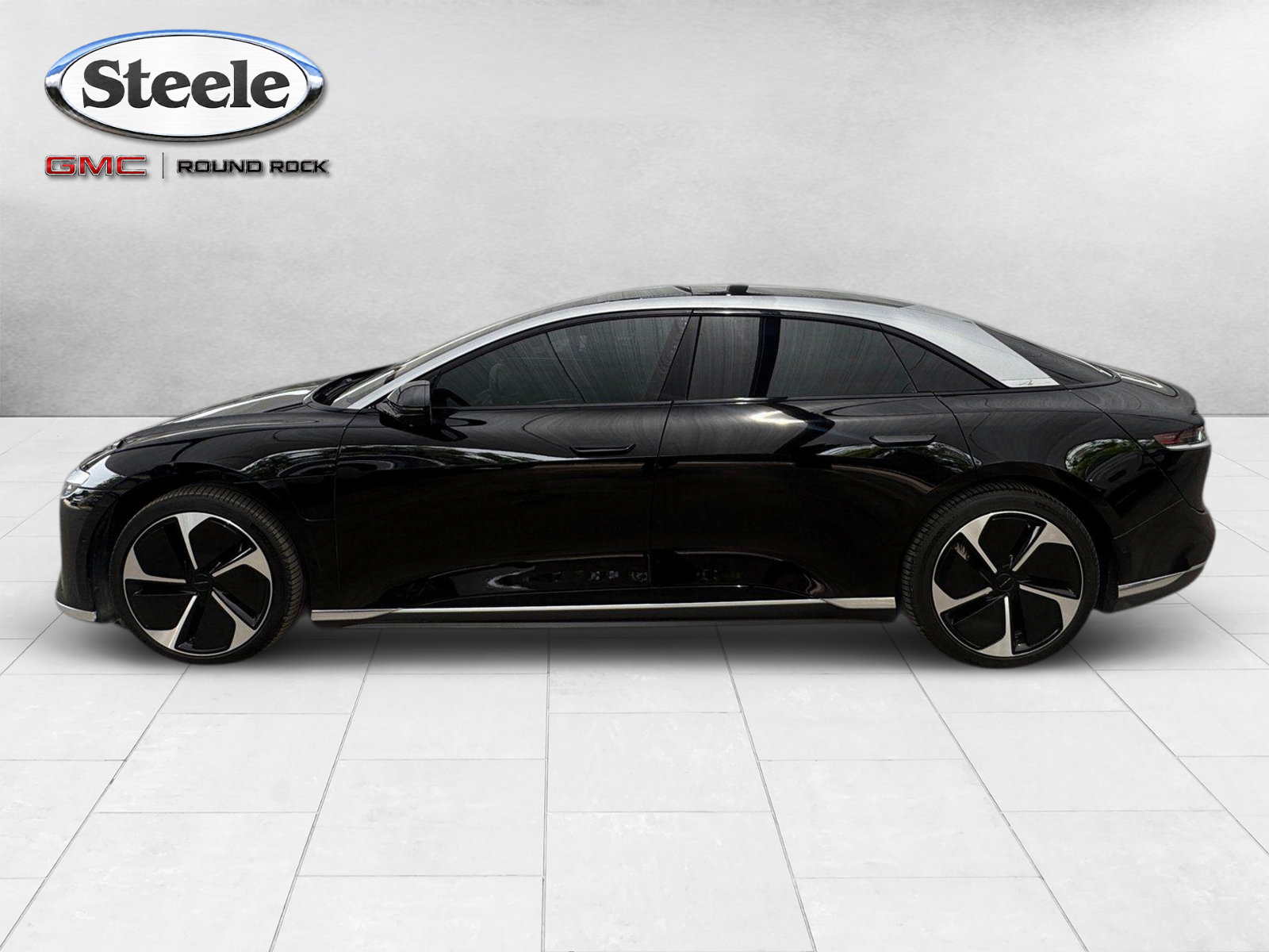 Used 2025 Lucid Air Touring AWD/4WD image 2