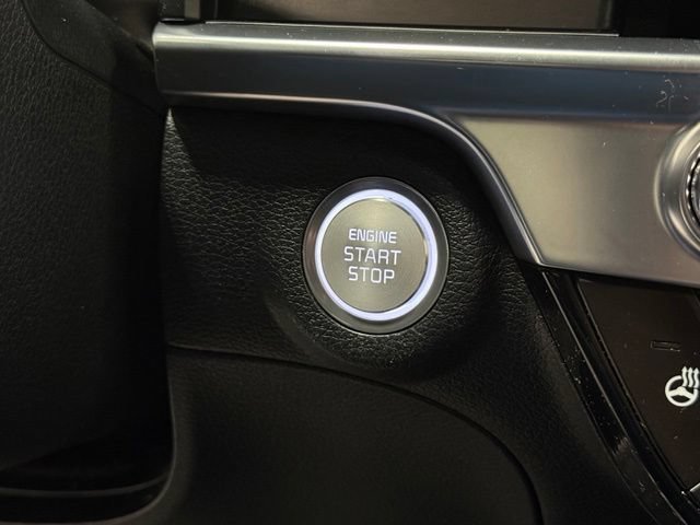 Used 2024 Kia Telluride SX w/ Towing Package AWD/4WD image 16