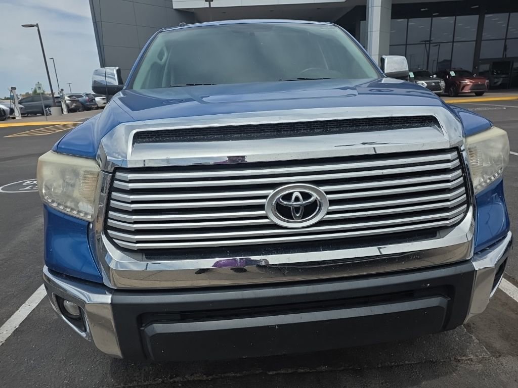 Used 2016 Toyota Tundra Limited w/ Limited Premium Package AWD/4WD image 2