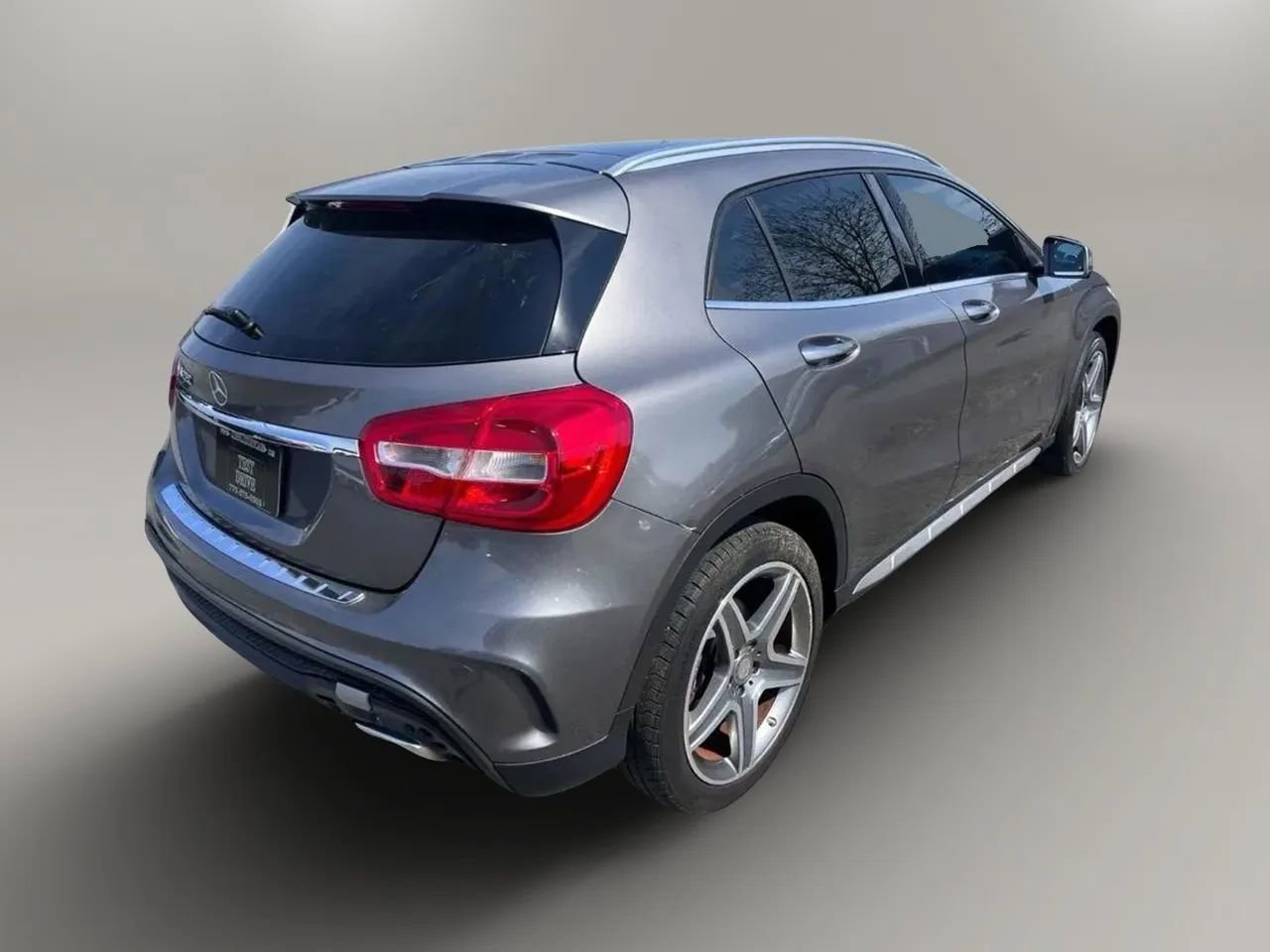 Used 2015 Mercedes-Benz GLA 250 image 7