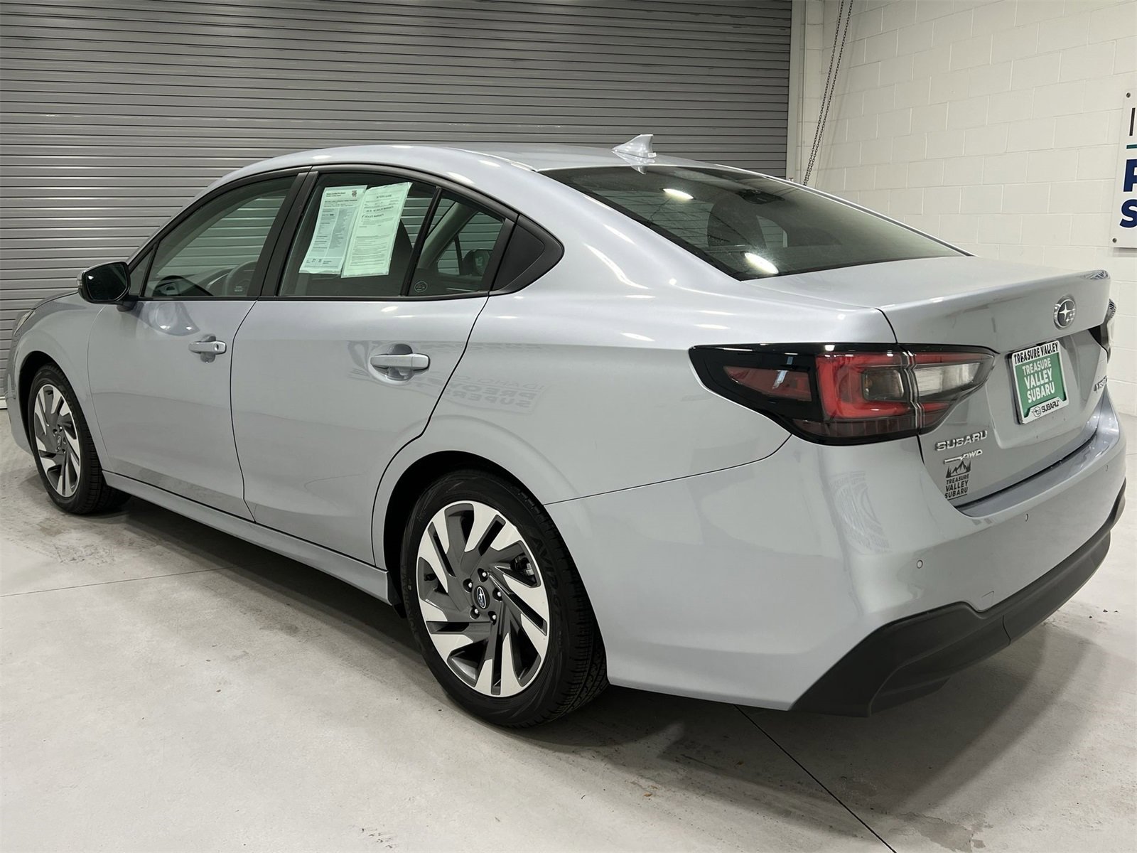 Certified 2025 Subaru Legacy Limited image 6