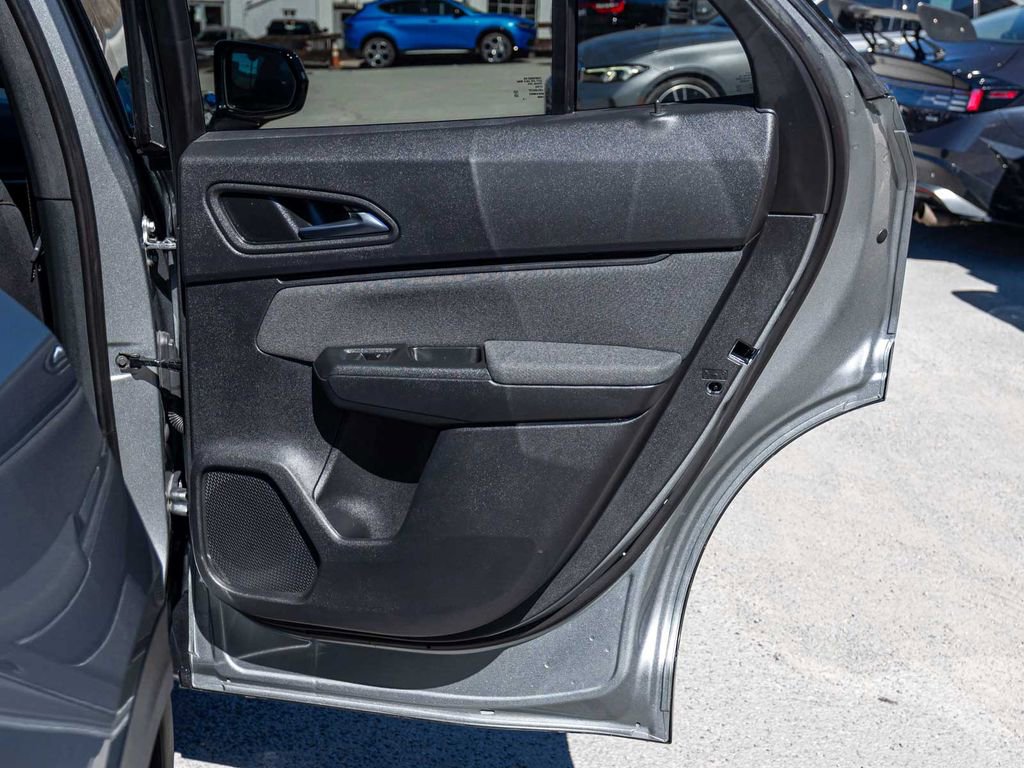 Used 2025 Honda Prologue EX image 14