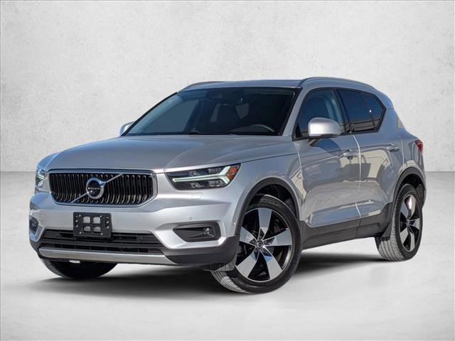 Used 2019 Volvo XC40 T5 Momentum video 1