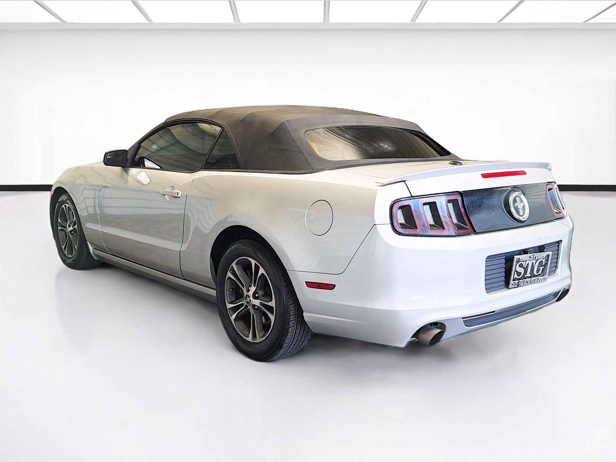 Used 2014 Ford Mustang Premium w/ Equipment Group 201A RWD image 6