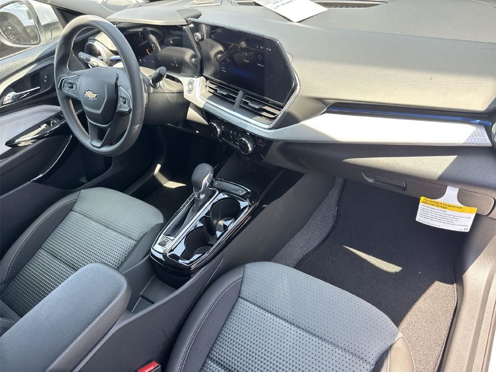 New 2026 Chevrolet Trax LT FWD image 33