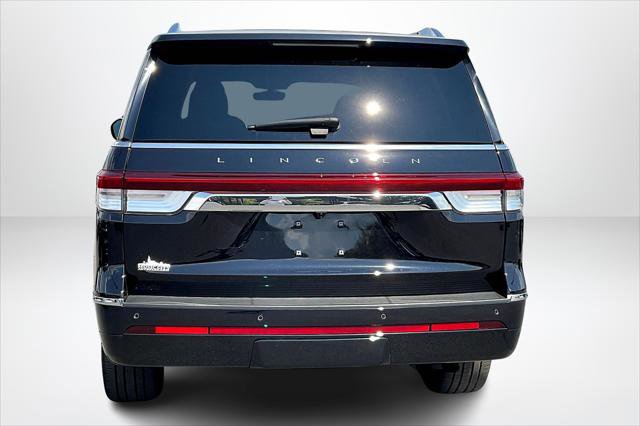 Used 2024 Lincoln Navigator Reserve w/ Monochromatic Package image 6