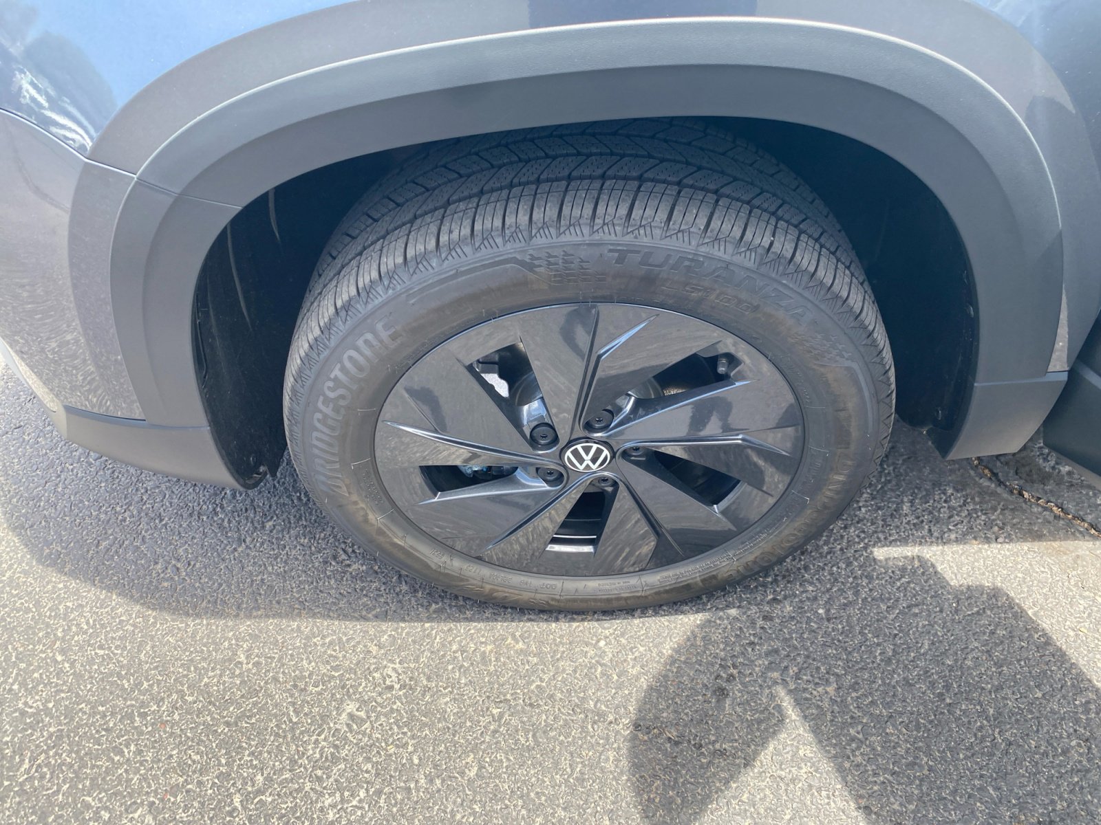 New 2025 Volkswagen Taos S image 25