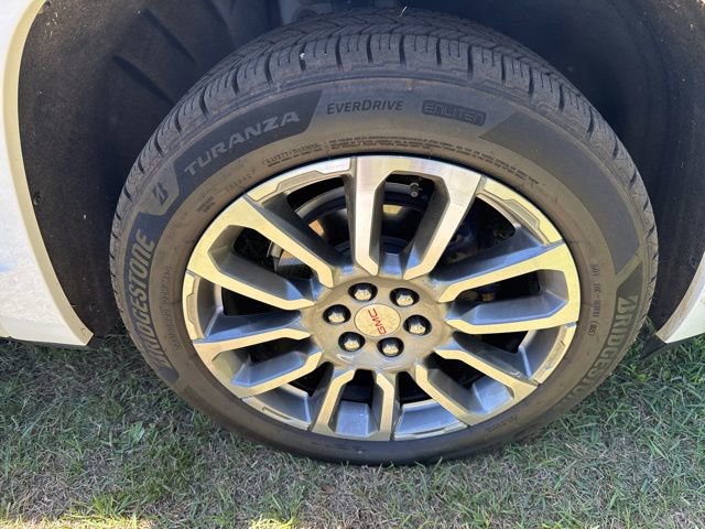 Used 2023 GMC Acadia Denali image 36