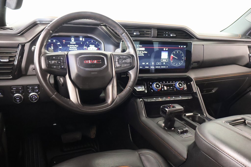 Used 2022 GMC Sierra 1500 AT4 w/ AT4 Preferred Package image 2