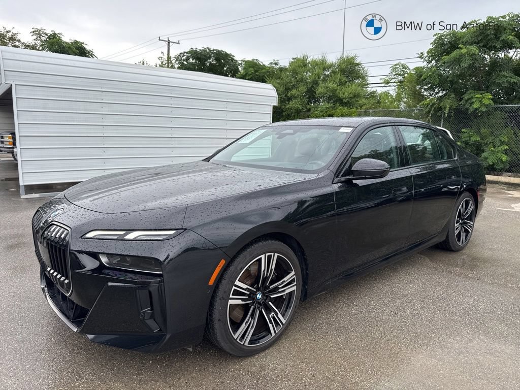 Certified 2025 BMW 740i xDrive w/ Premium Package