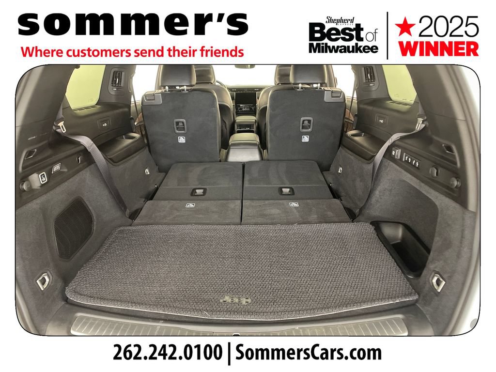 Used 2025 Jeep Grand Cherokee L Summit w/ Obsidian Package AWD/4WD image 30