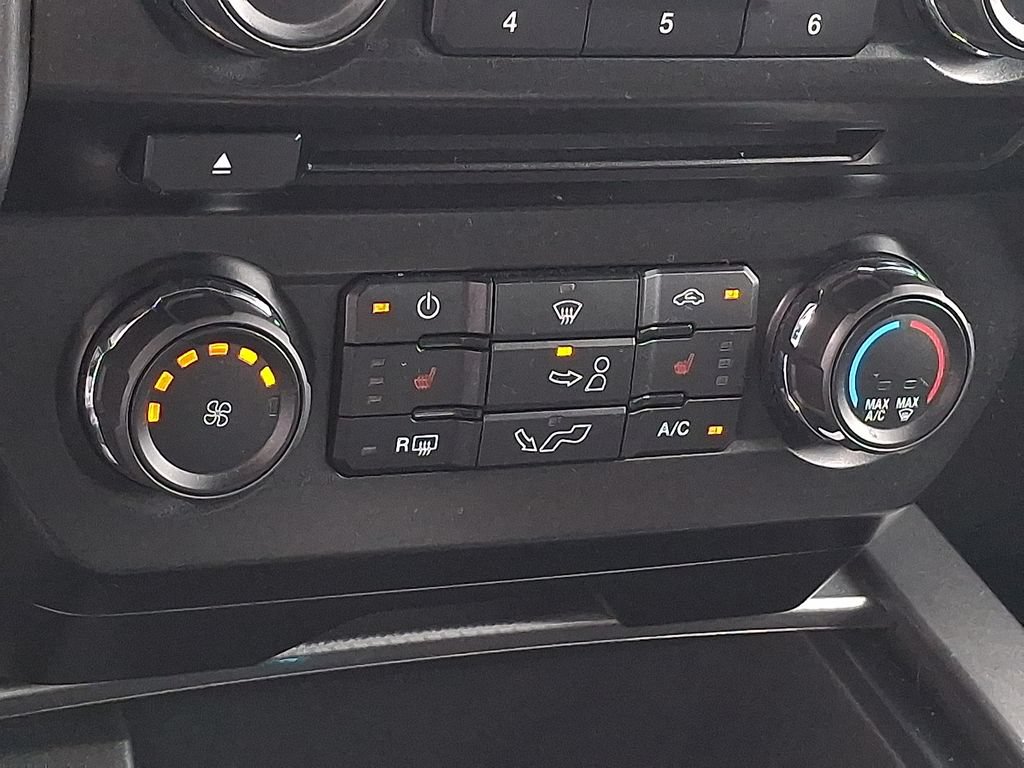 Used 2017 Ford F150 XLT w/ Equipment Group 302A Luxury AWD/4WD image 23