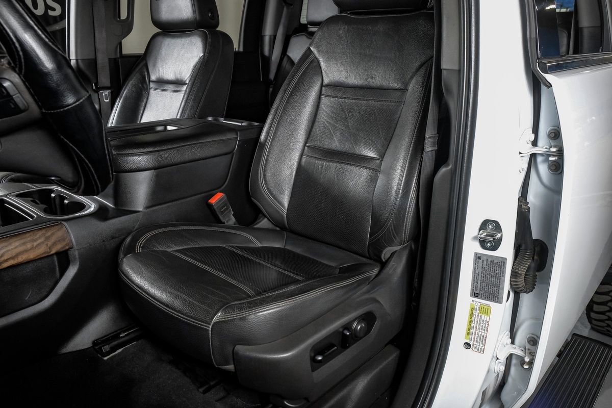 Used 2020 GMC Sierra 2500 Denali w/ Technology Package AWD/4WD image 30