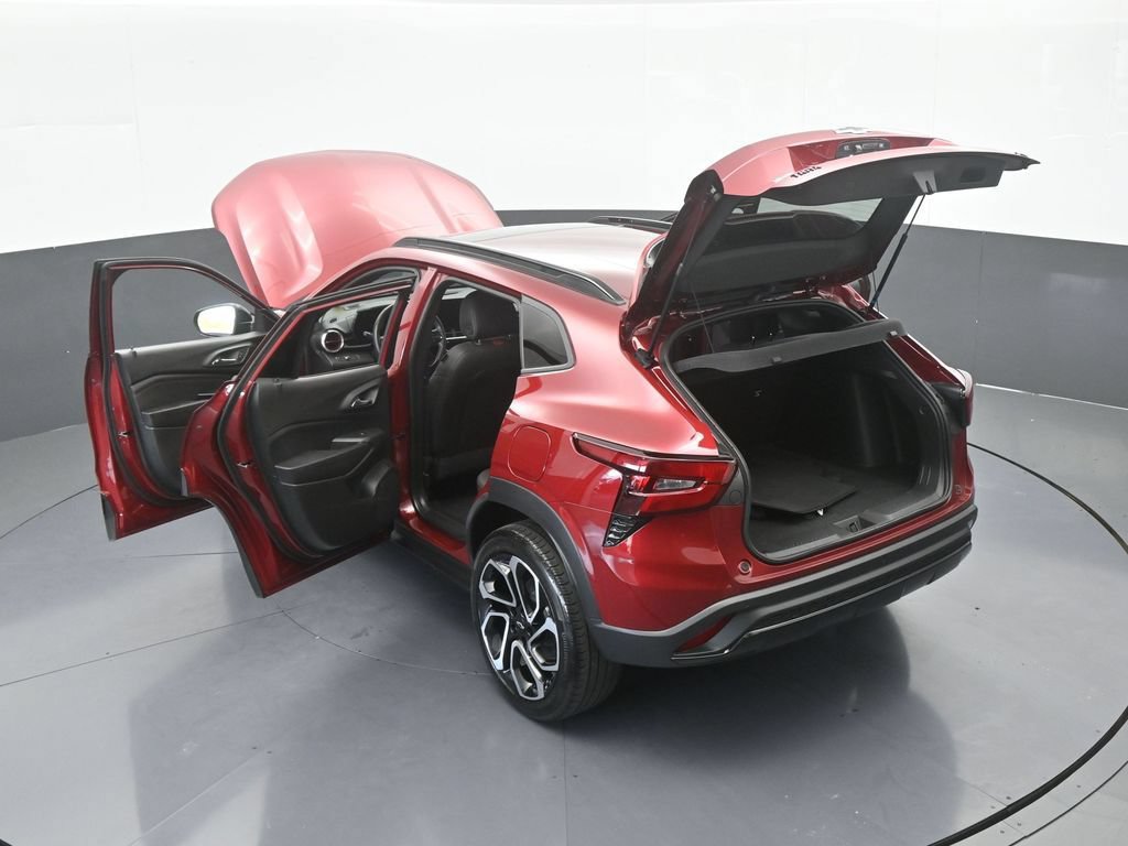 Used 2024 Chevrolet Trax RS w/ Sunroof Package FWD image 64