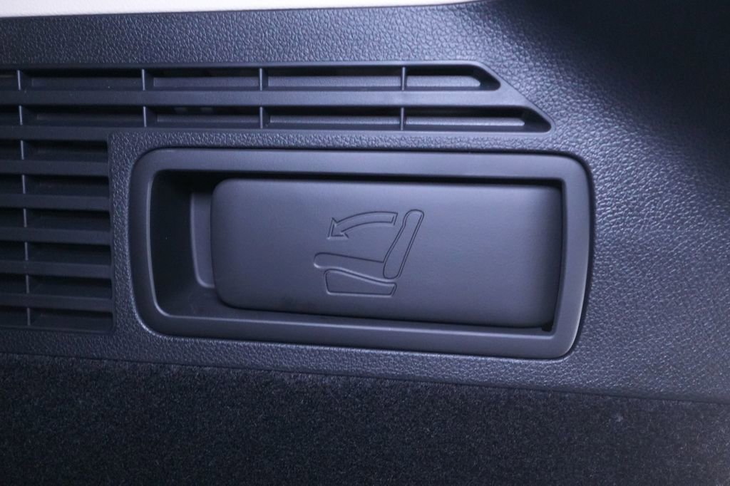 New 2026 Genesis GV70 2.5T Select image 28