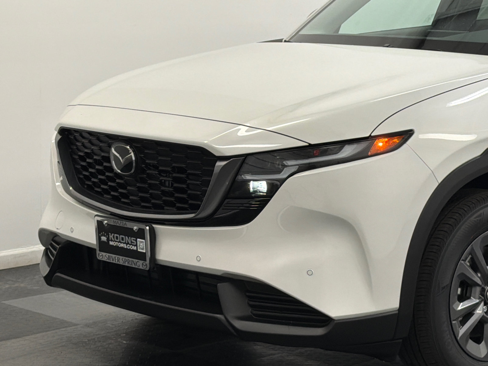 New 2026 MAZDA CX-5 Select AWD/4WD image 2