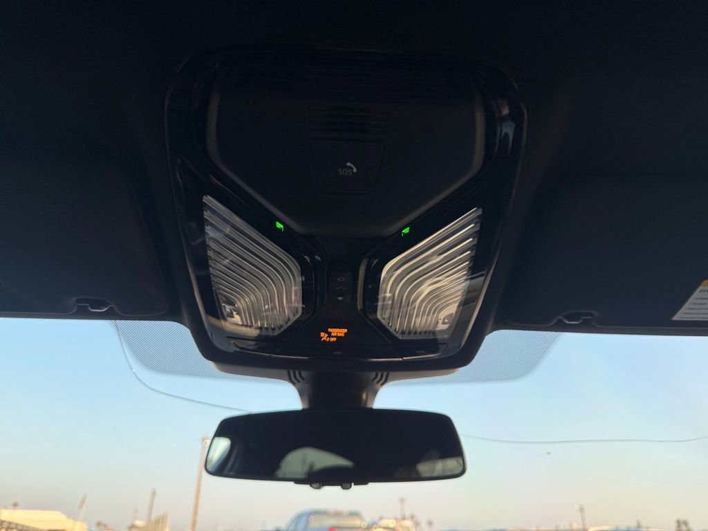 Used 2022 BMW 540i w/ M Sport Package image 24