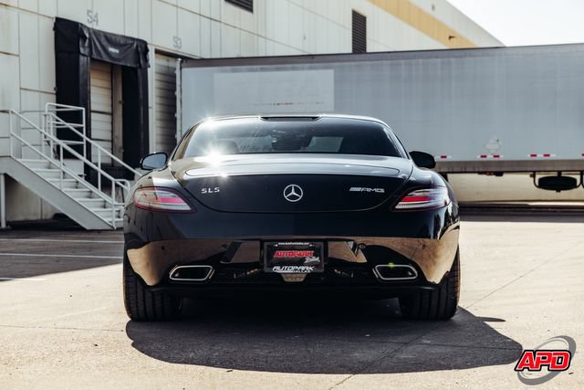 Used 2012 Mercedes-Benz SLS AMG Coupe image 19