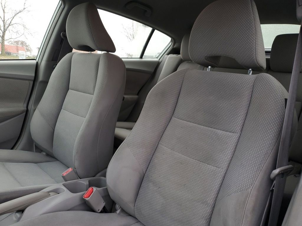 Used 2013 Honda Insight image 24