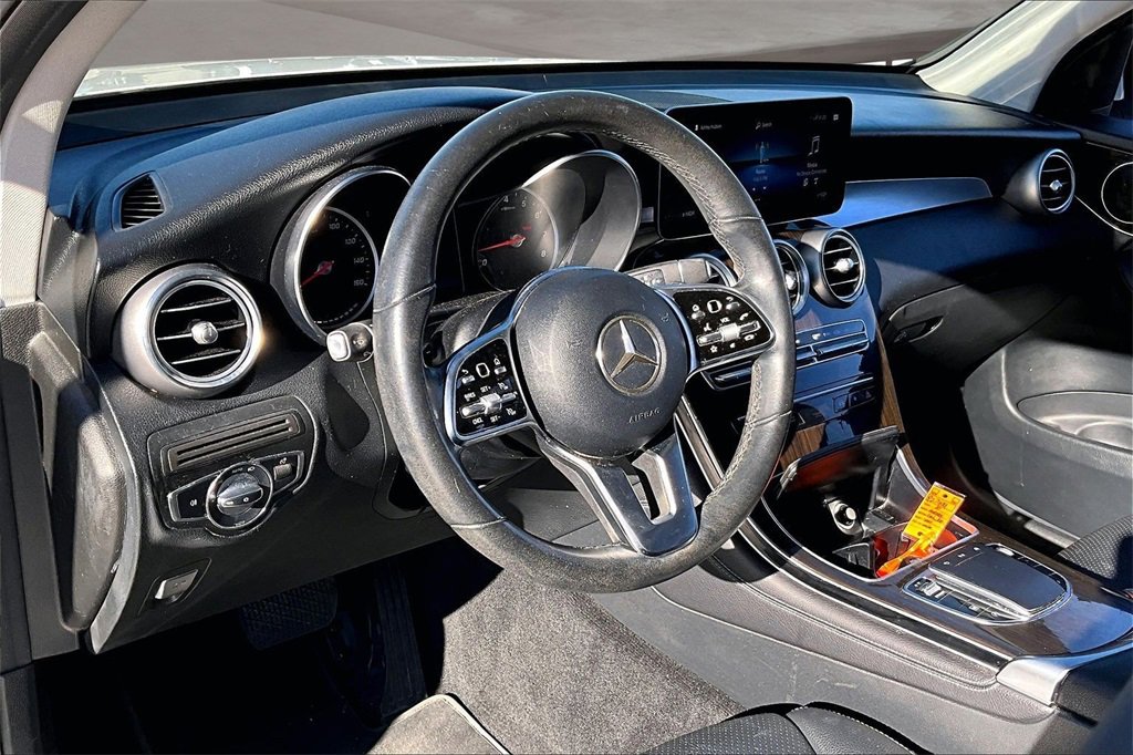 Used 2020 Mercedes-Benz GLC 300 4MATIC image 14