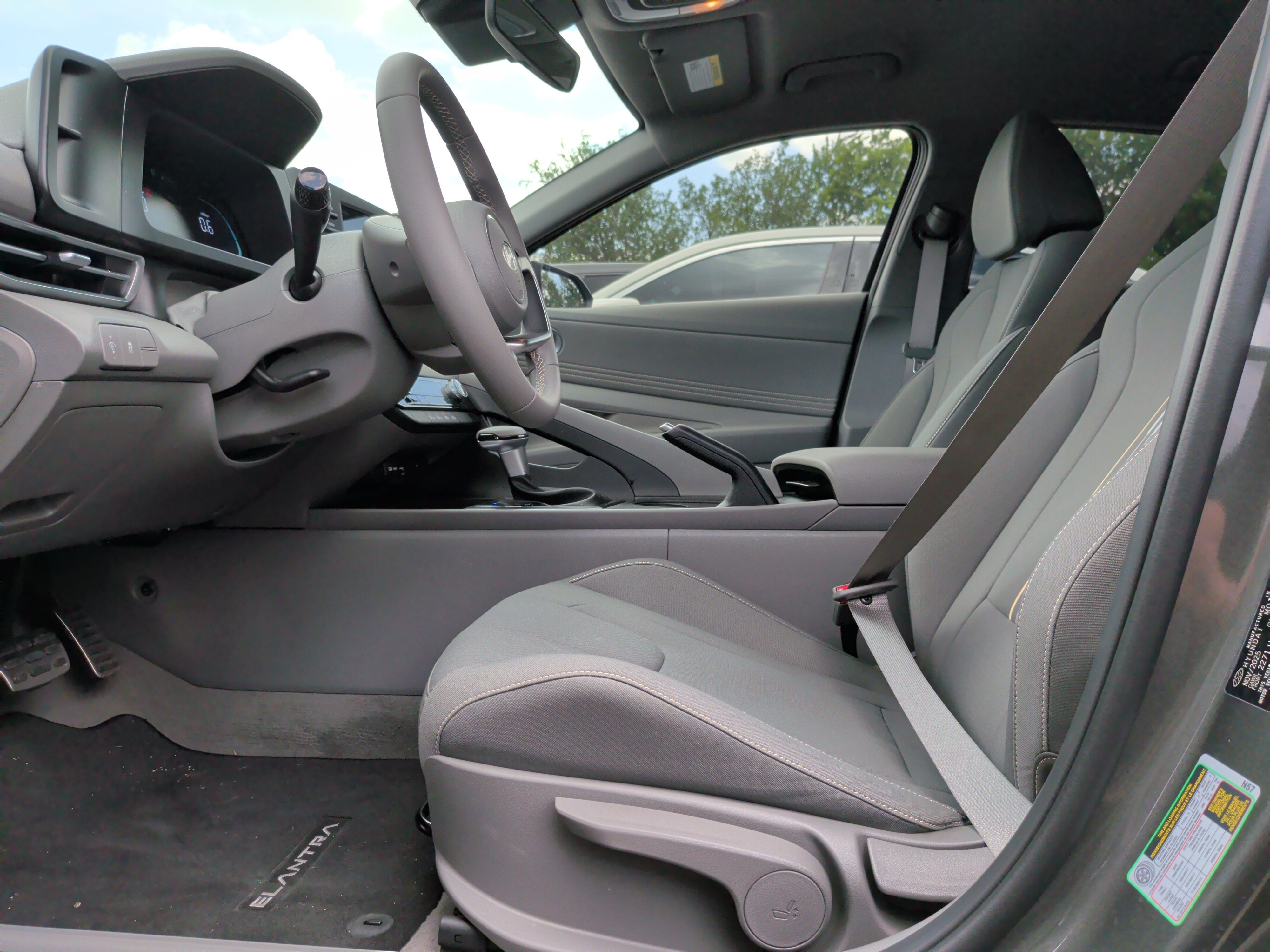 Used 2026 Hyundai Elantra Sport w/ Cargo Package FWD image 16