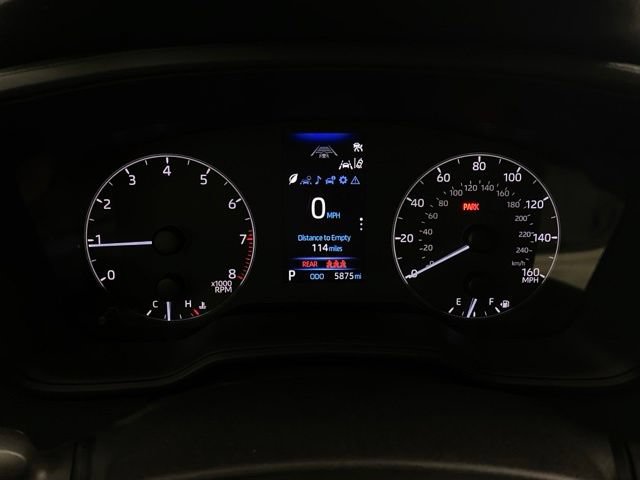 Used 2025 Toyota Corolla LE w/ Convenience Package FWD image 18