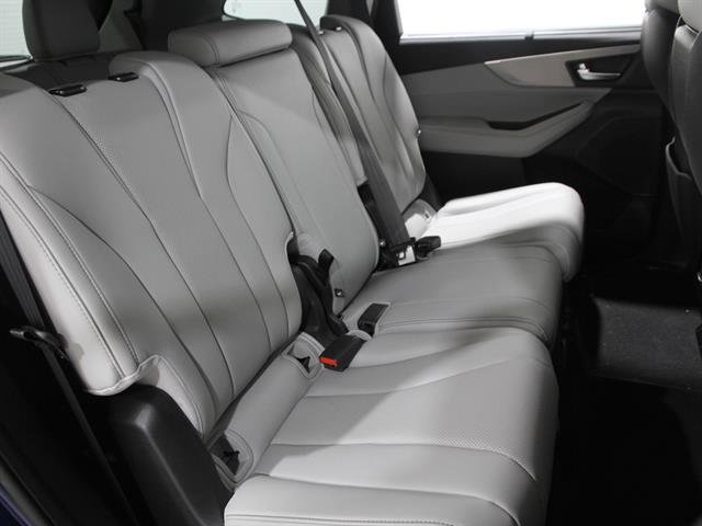 Used 2023 Acura MDX SH-AWD w/ Technology Package image 18