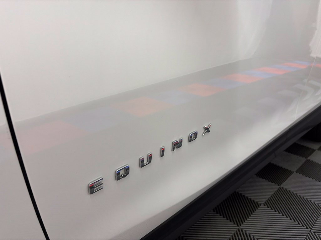 Used 2024 Chevrolet Equinox LS w/ LPO, Floor Liner Package FWD image 11
