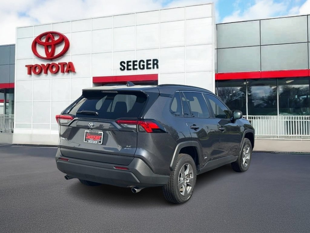 Certified 2025 Toyota RAV4 LE AWD/4WD video 3