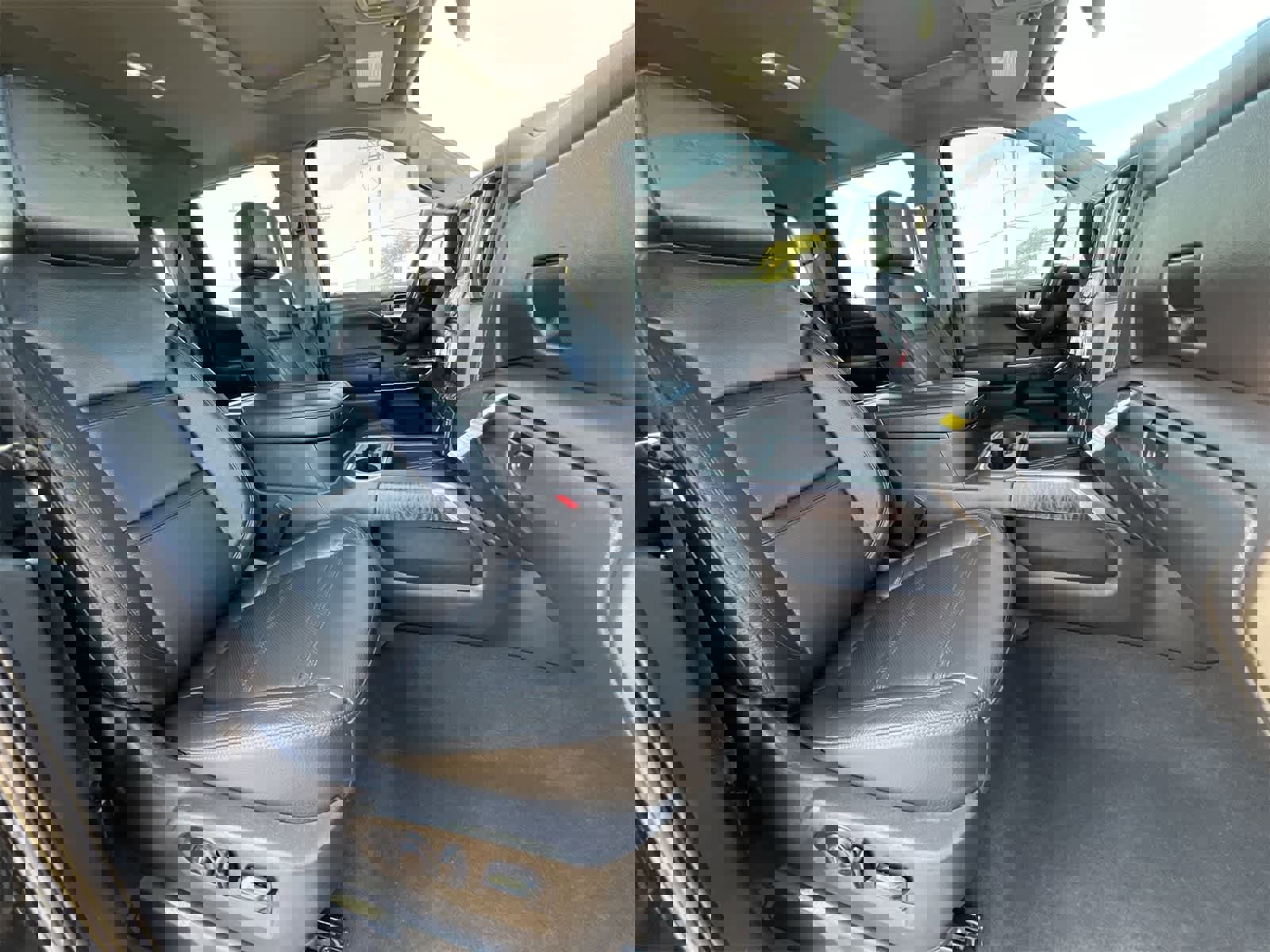 Used 2021 GMC Sierra 1500 Denali w/ Driver Alert Package II image 21