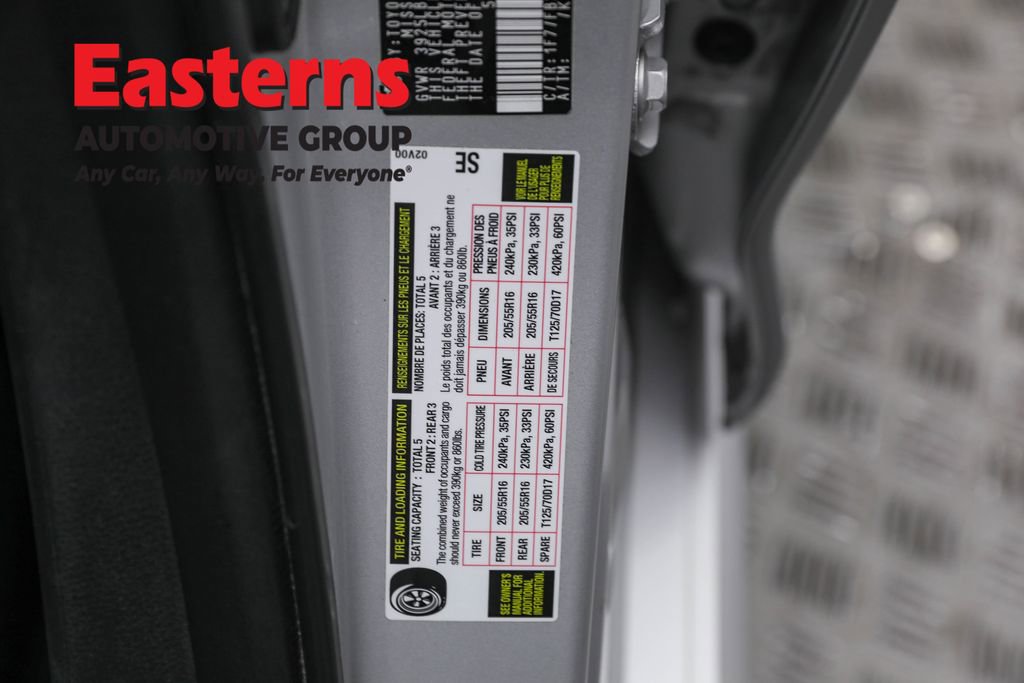 Used 2023 Toyota Corolla LE image 34