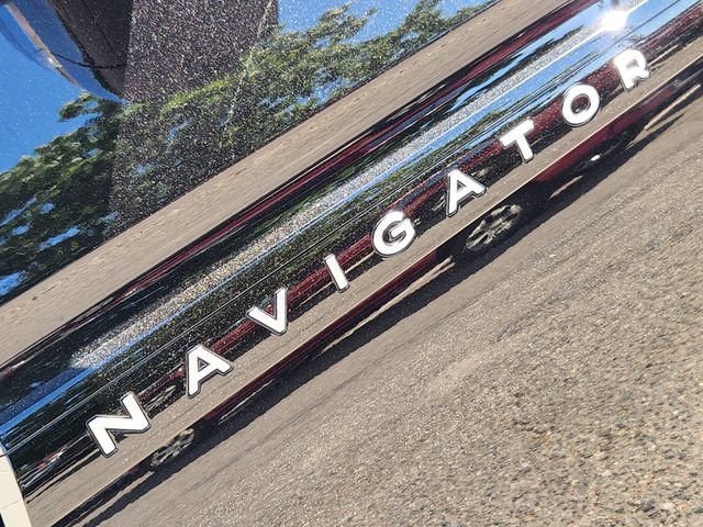 New 2026 Lincoln Navigator Black Label AWD/4WD image 17
