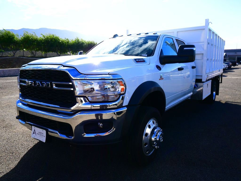 New 2024 RAM 4500 Tradesman w/ Chrome Appearance Group RWD image 4