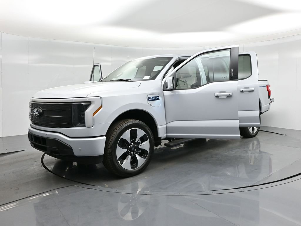 New 2025 Ford F150 Lightning Platinum w/ Dark Elements Package image 33