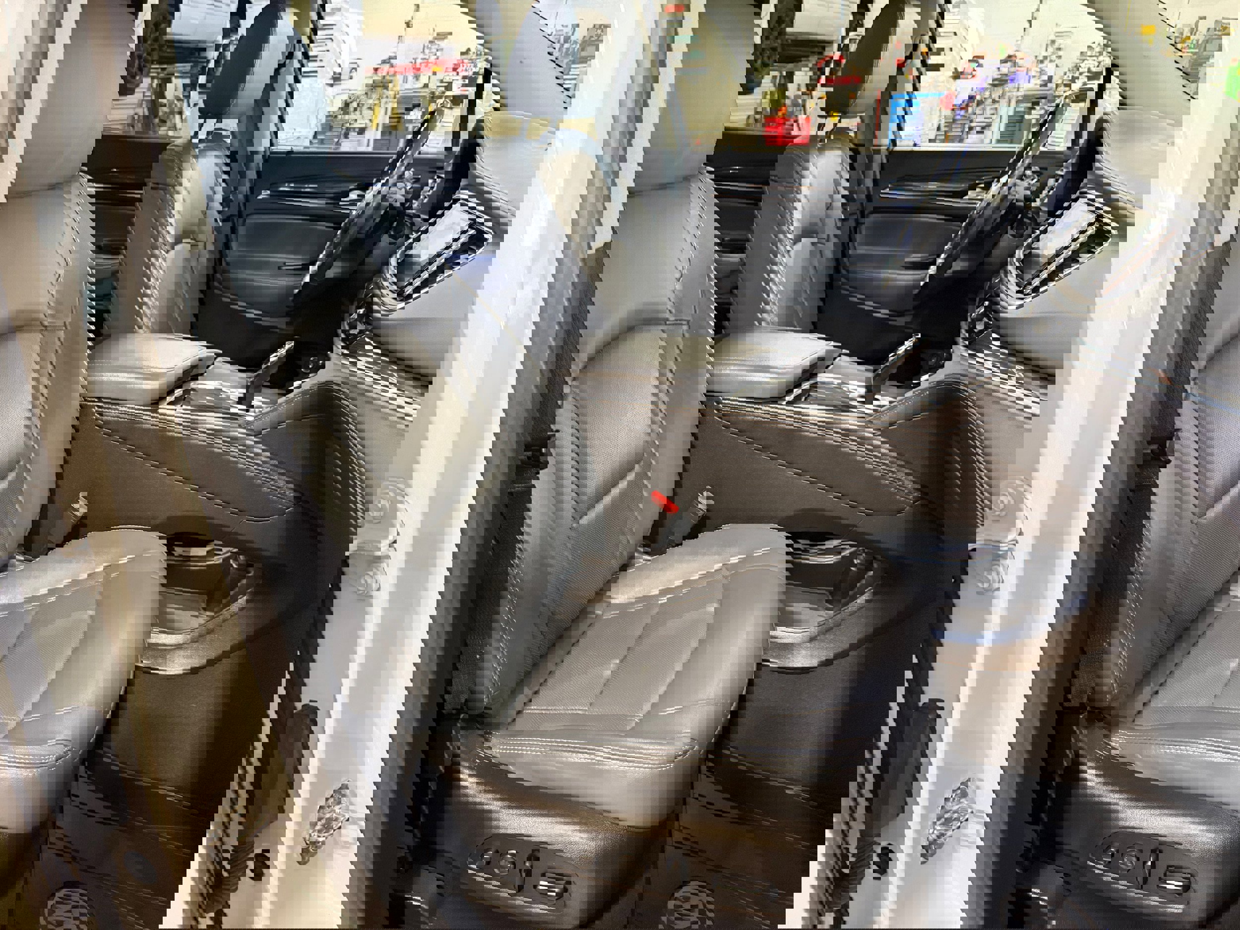 Used 2020 Buick Enclave Premium w/ Surround and Sites Package image 6