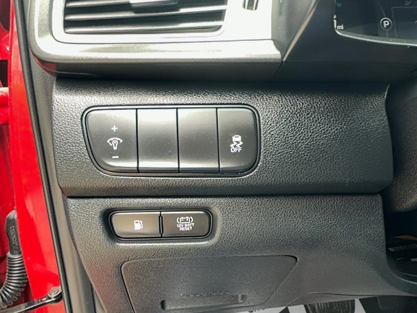Used 2017 Kia Niro FE FWD image 11