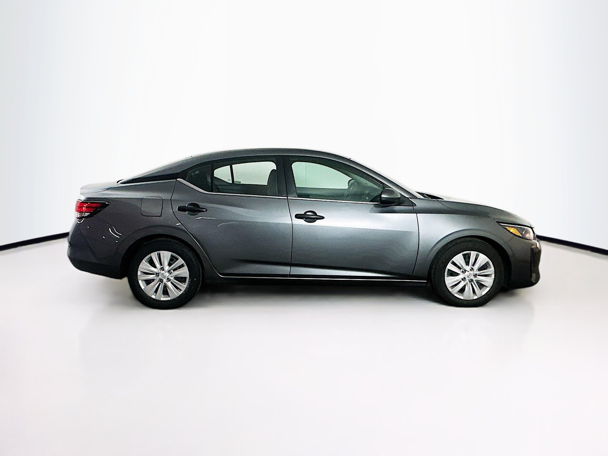 Used 2024 Nissan Sentra S FWD image 10
