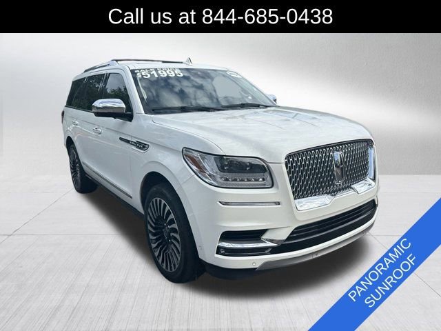 Used 2021 Lincoln Navigator Black Label w/ Cargo Convenience Package image 3