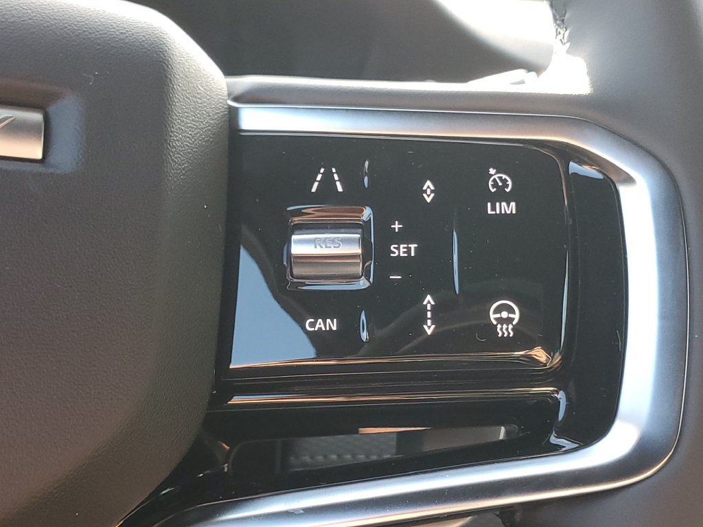 New 2026 Land Rover Discovery Sport Landmark AWD/4WD image 19
