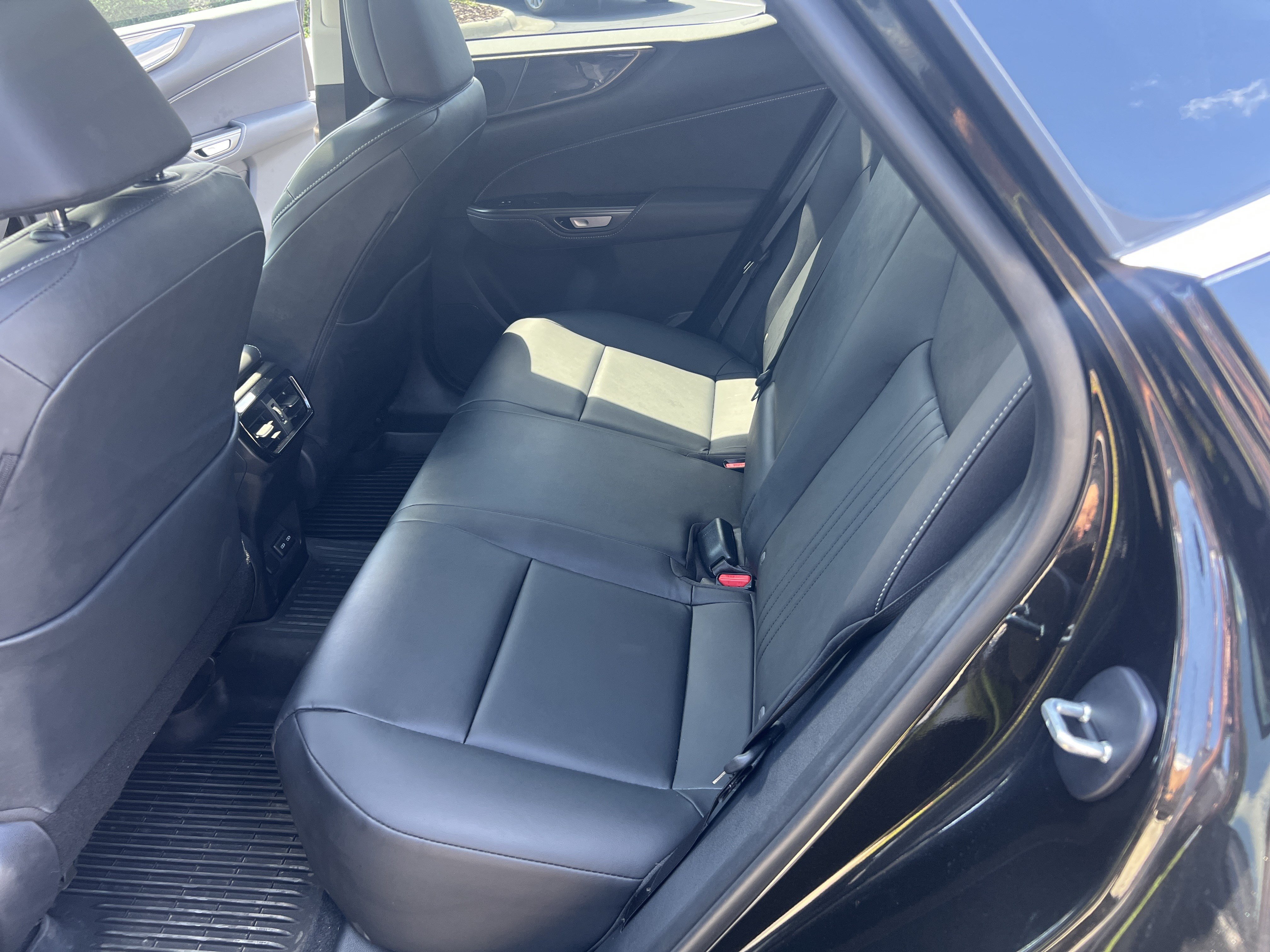 Certified 2025 Lexus NX 350 AWD w/ Accessory Package (2T) image 33