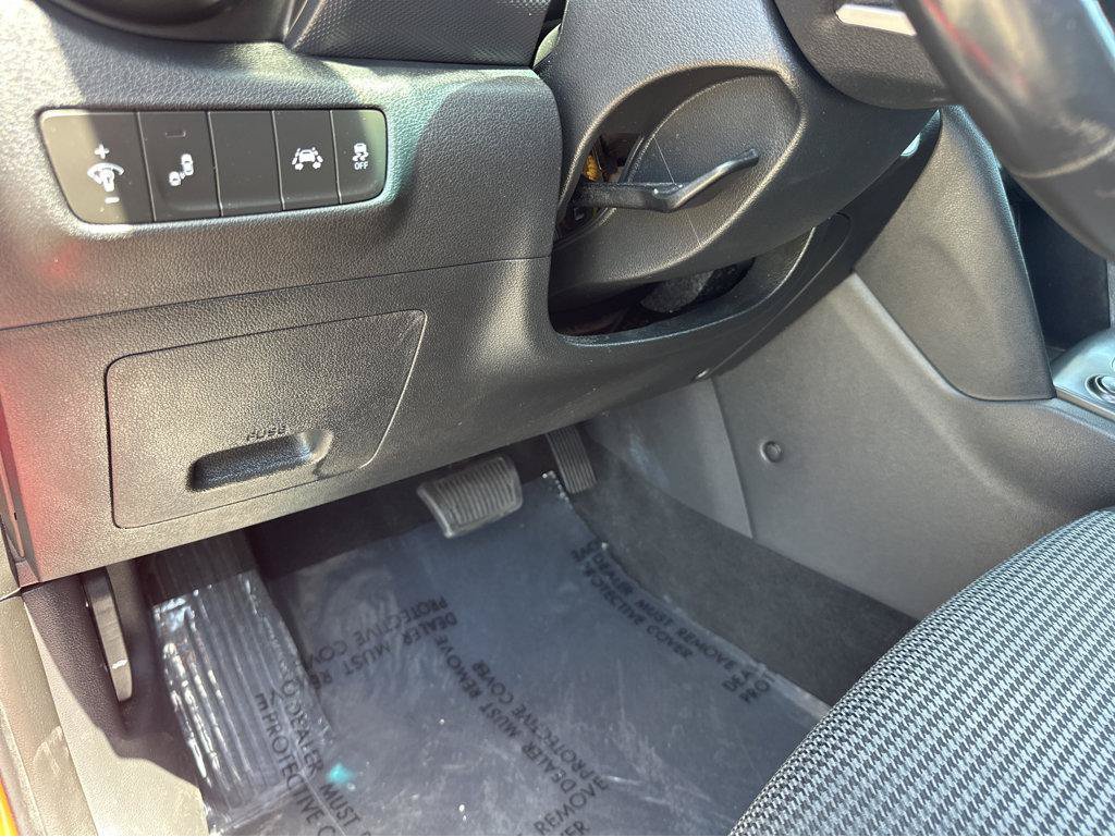 Used 2019 Hyundai Kona SEL AWD/4WD image 30