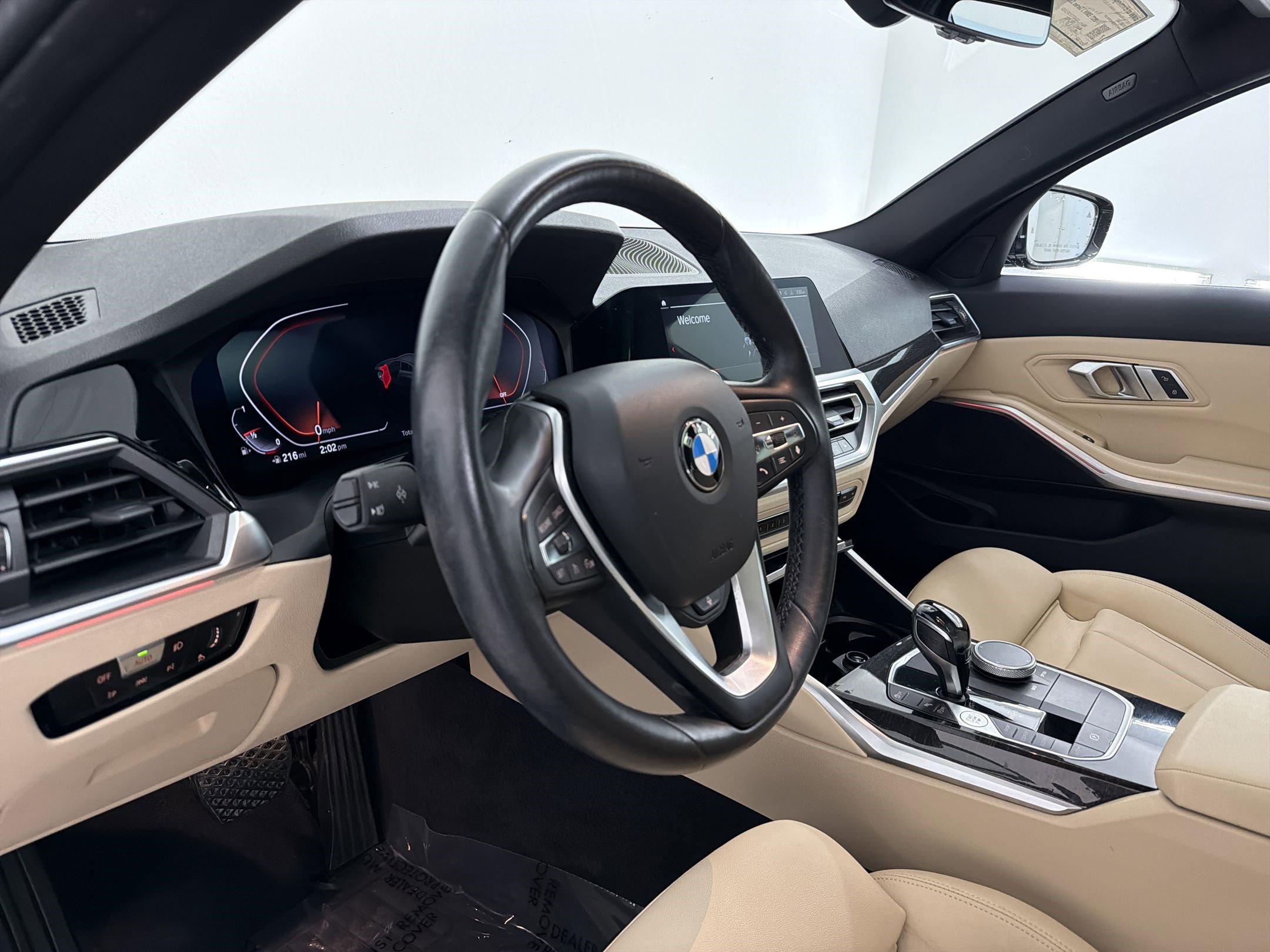 Used 2021 BMW 330i xDrive Sedan w/ Convenience Package image 4