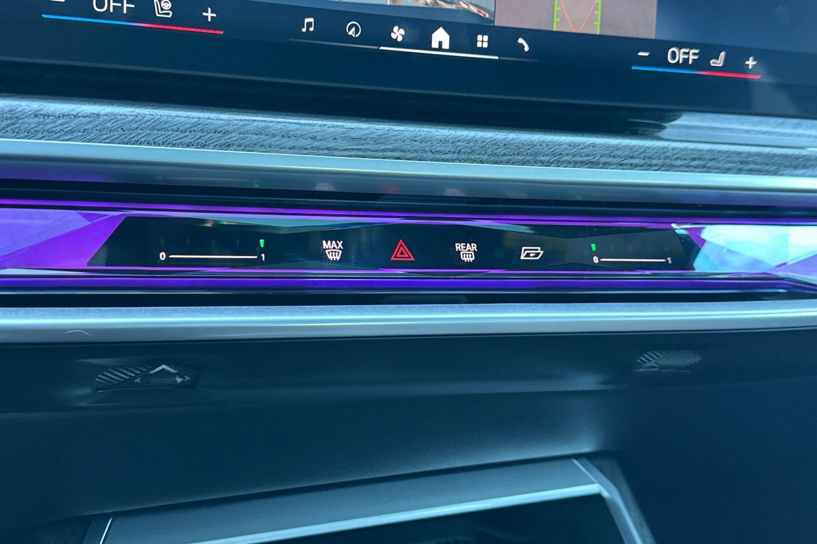 Used 2025 BMW 740i image 27