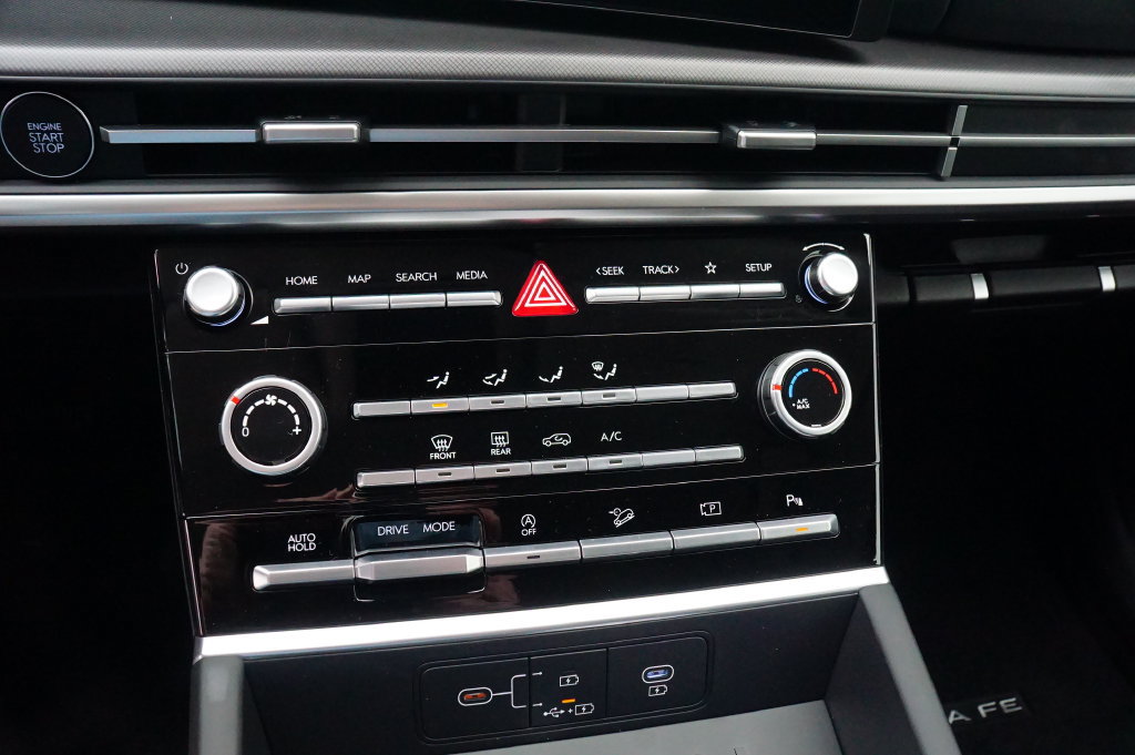 New 2026 Hyundai Santa Fe SE FWD image 11
