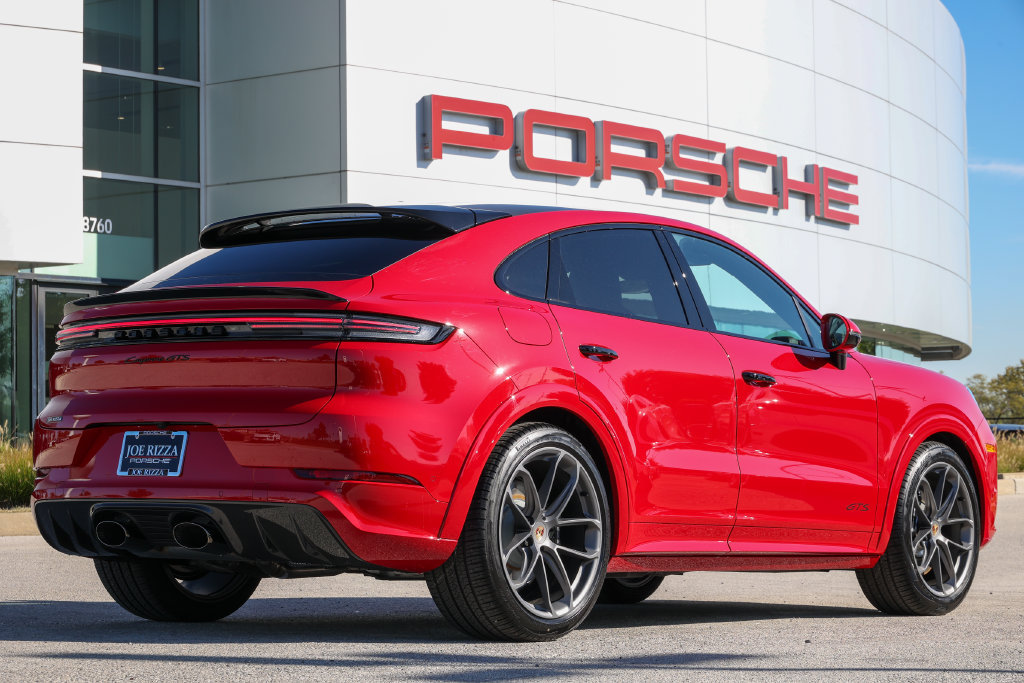 New 2026 Porsche Cayenne GTS AWD/4WD image 12