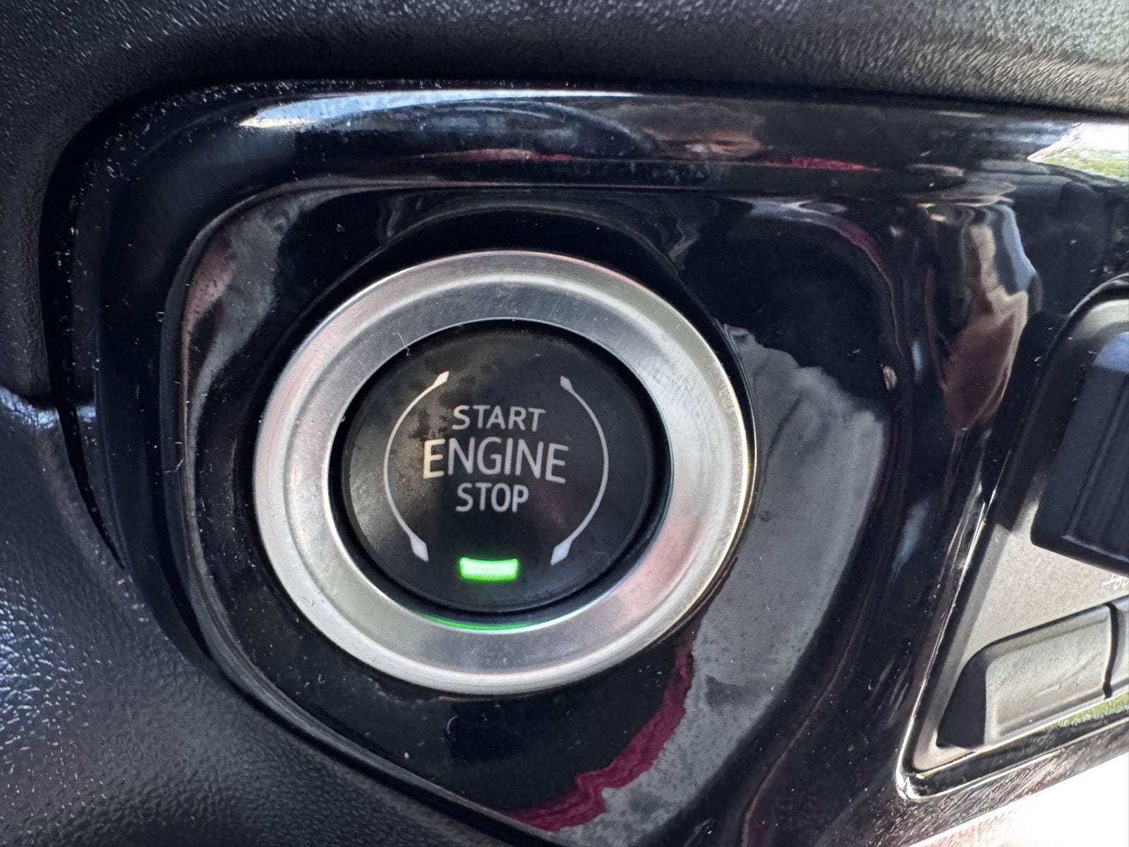 Used 2022 GMC Sierra 1500 Elevation w/ Elevation Premium Package AWD/4WD image 36