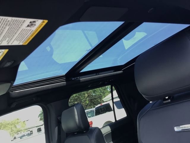 New 2025 Ford Expedition Platinum w/ Stealth Performance Package image 22