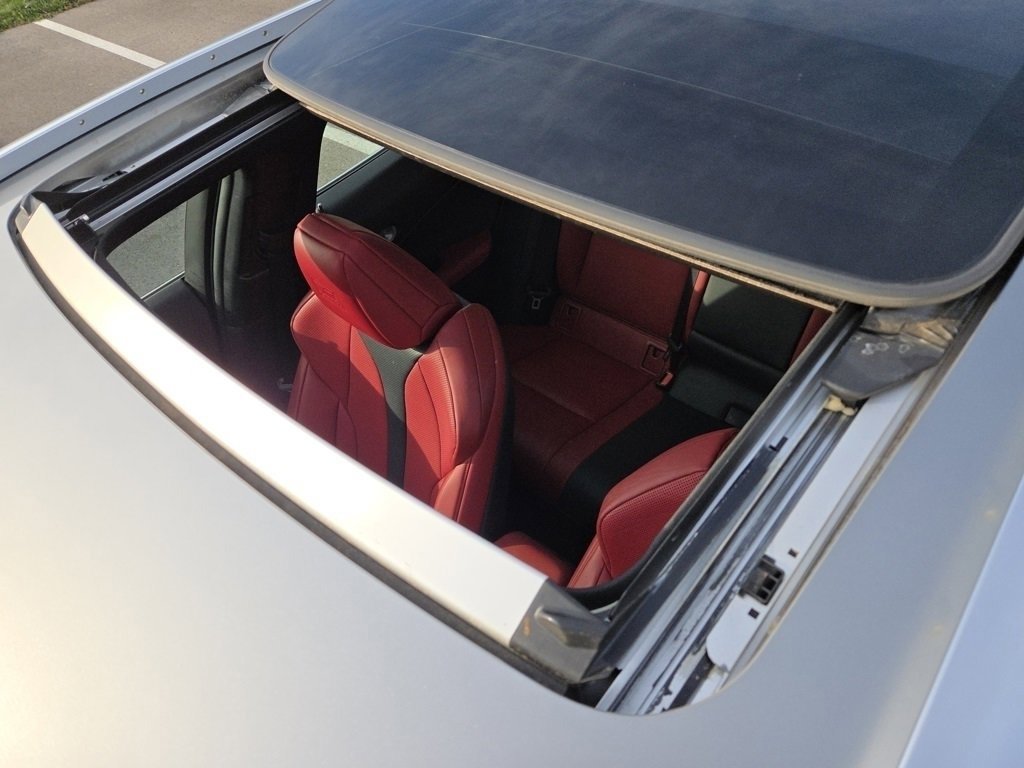 Used 2019 Lexus UX 200 F Sport image 8