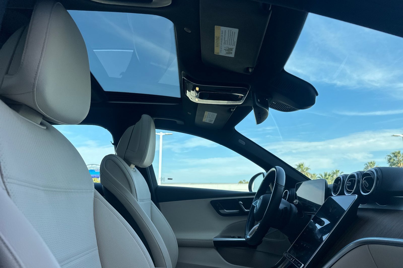 Used 2023 Mercedes-Benz C 300 Sedan image 15