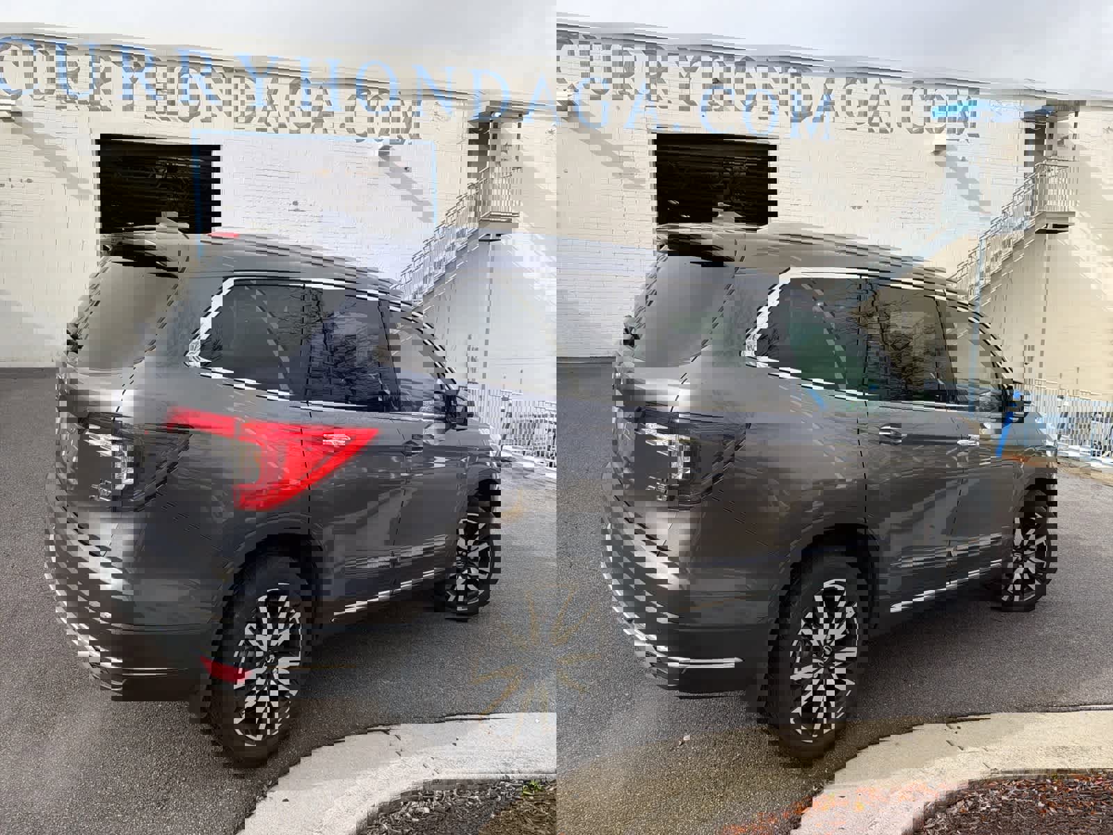 Used 2022 Honda Pilot Elite image 11